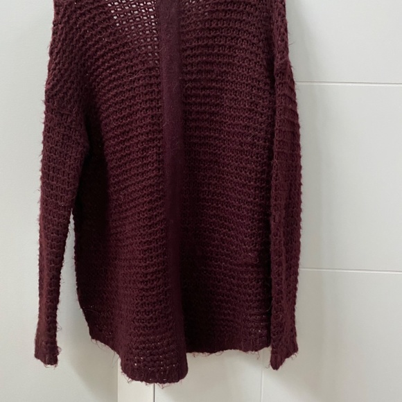 Dex V-Neck  sweater - Picture 2 of 2